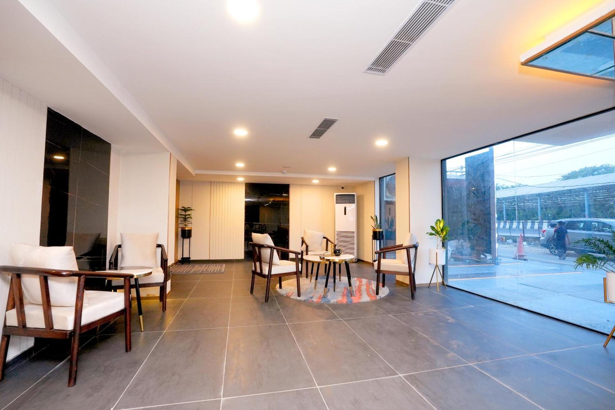 Hotel Limon & Banquet Sector 29, Gurgaon Exteriör bild