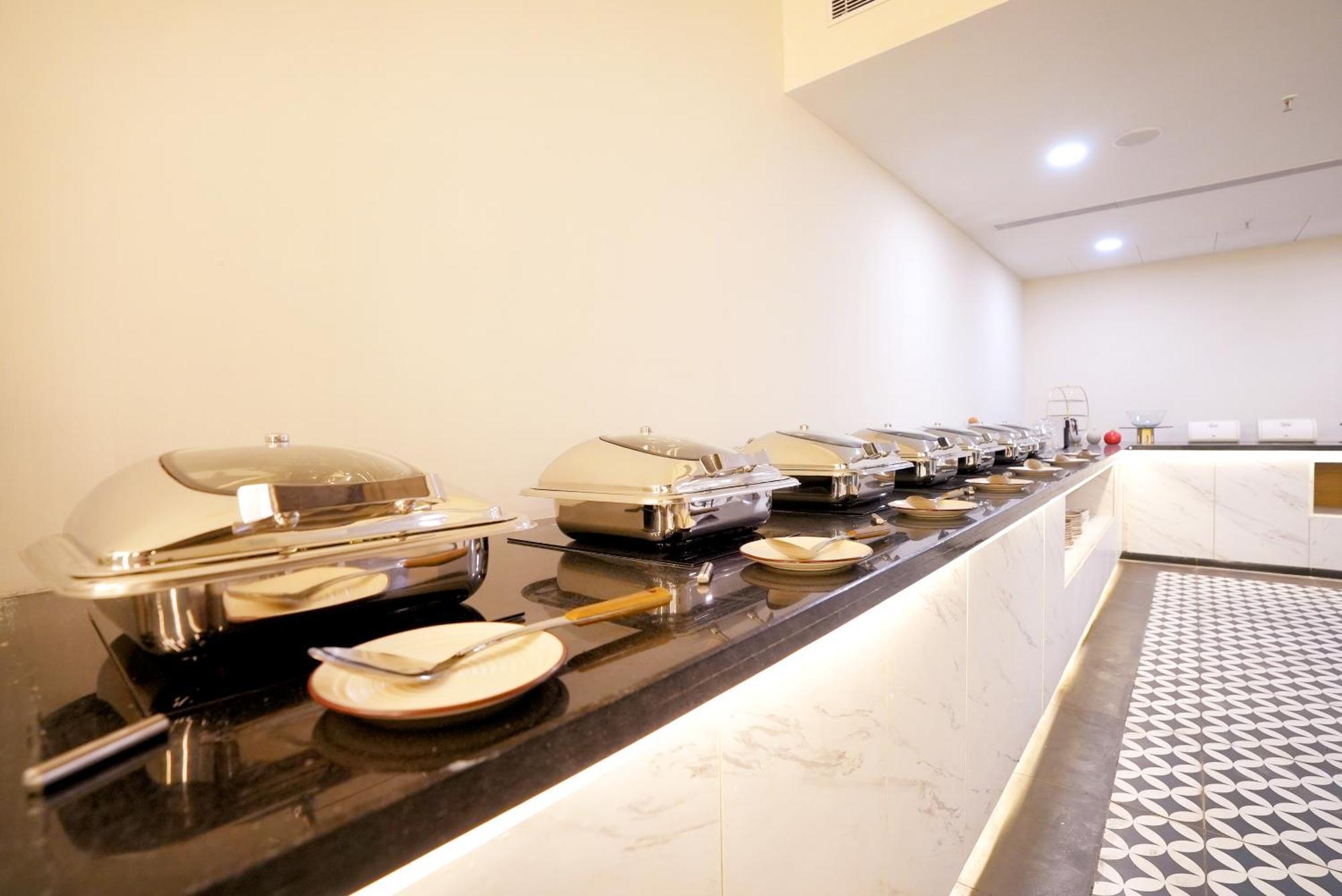 Hotel Limon & Banquet Sector 29, Gurgaon Exteriör bild